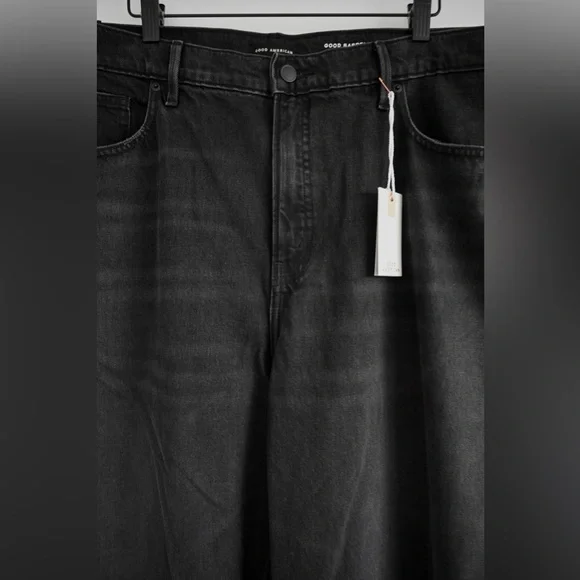 Good American "Good Barrel Relaxed Standard Fit", New With Tags, Size 16 - Picture 7 of 9